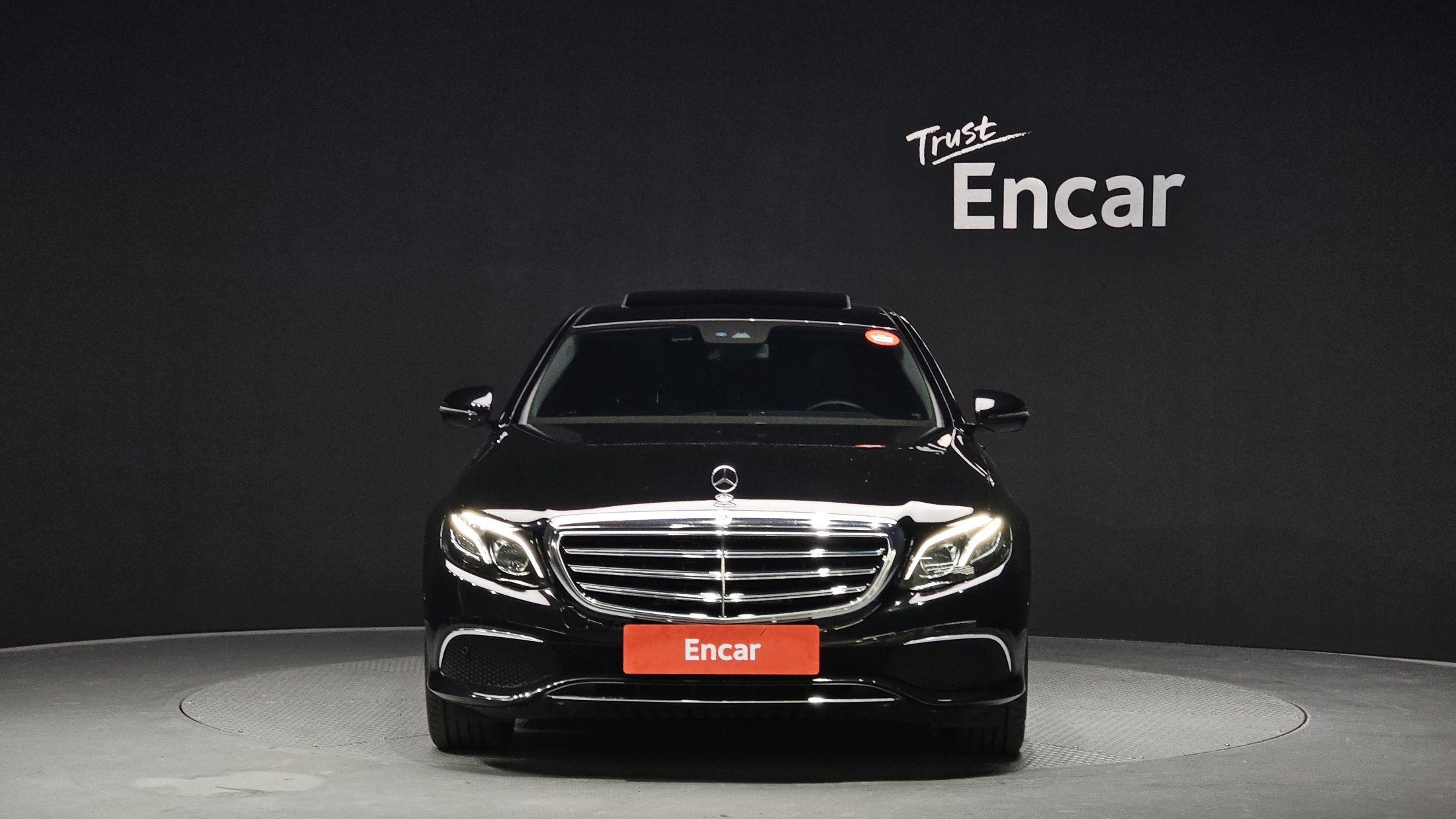 MERCEDES BENZ E-CLASS W213 2020