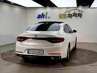 HYUNDAI GRANDEUR IG 2018