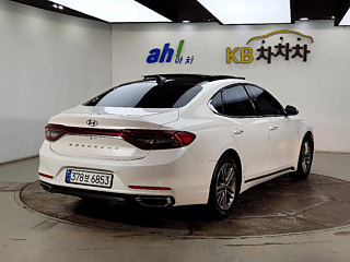 HYUNDAI GRANDEUR IG 2018