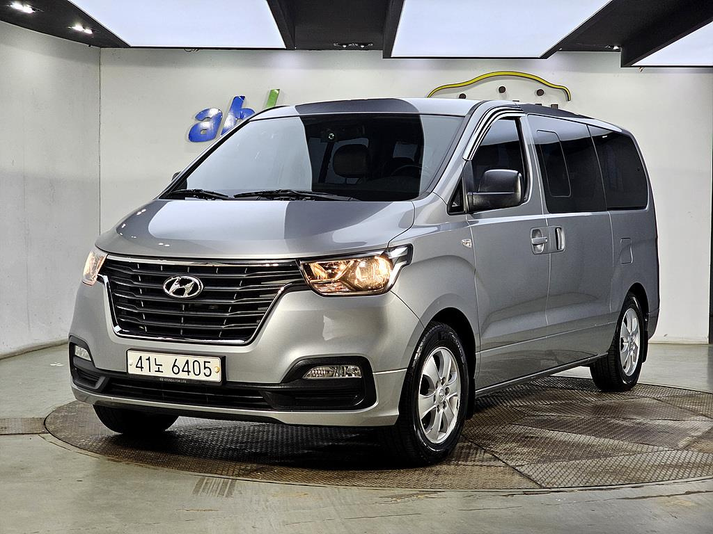 HYUNDAI STAREX GRAND 2018