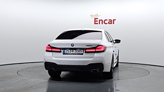 BMW 5-SERIES G30 2020