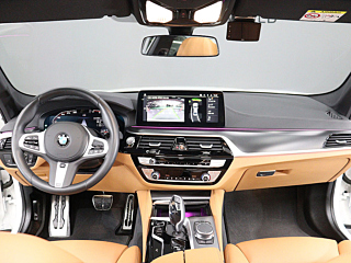 BMW 5-SERIES G30 2022