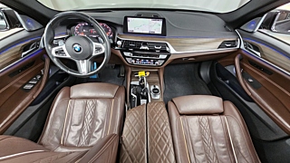 BMW 5-SERIES G30 2019