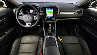 SAMSUNG QM6 2019