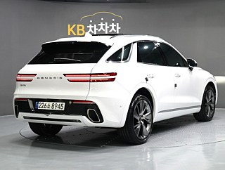 GENESIS GV70 2021