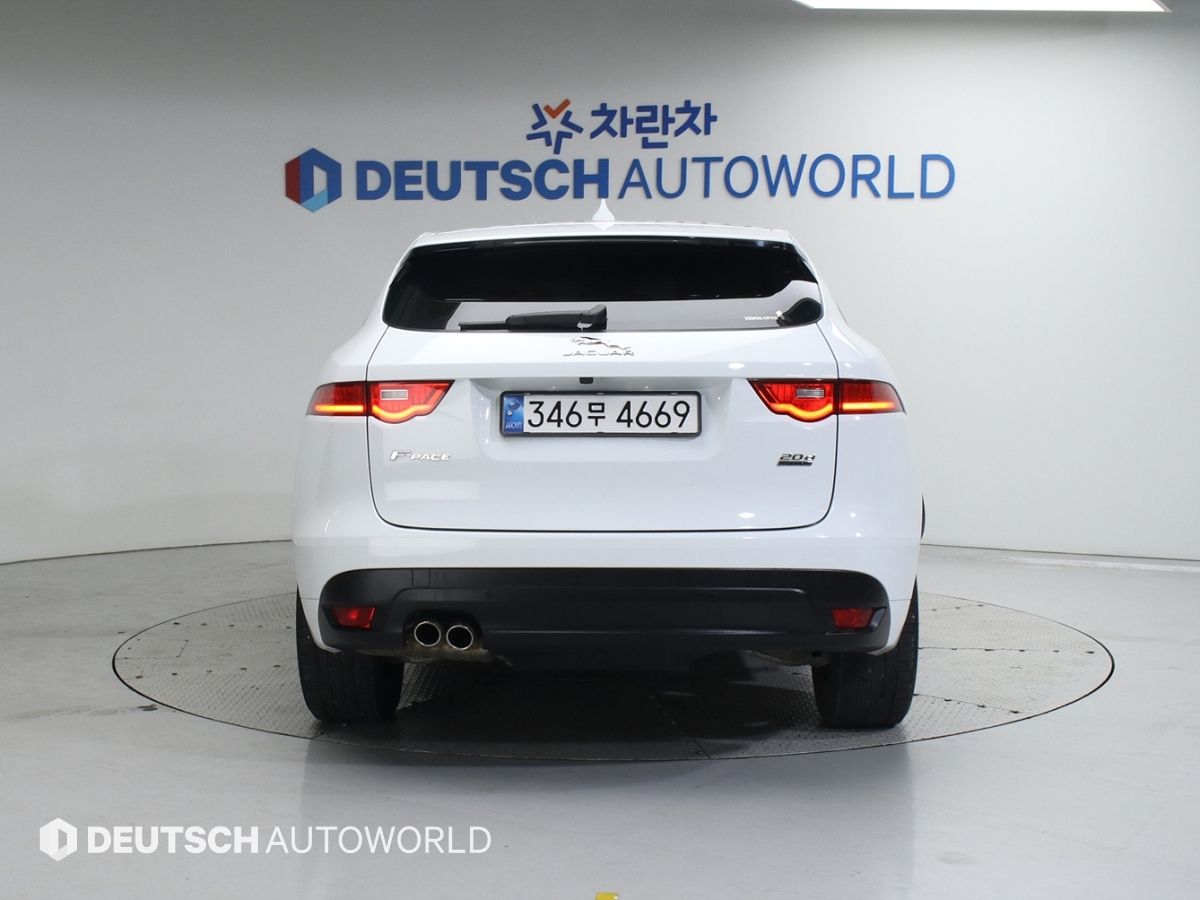 JAGUAR F-PACE 2017