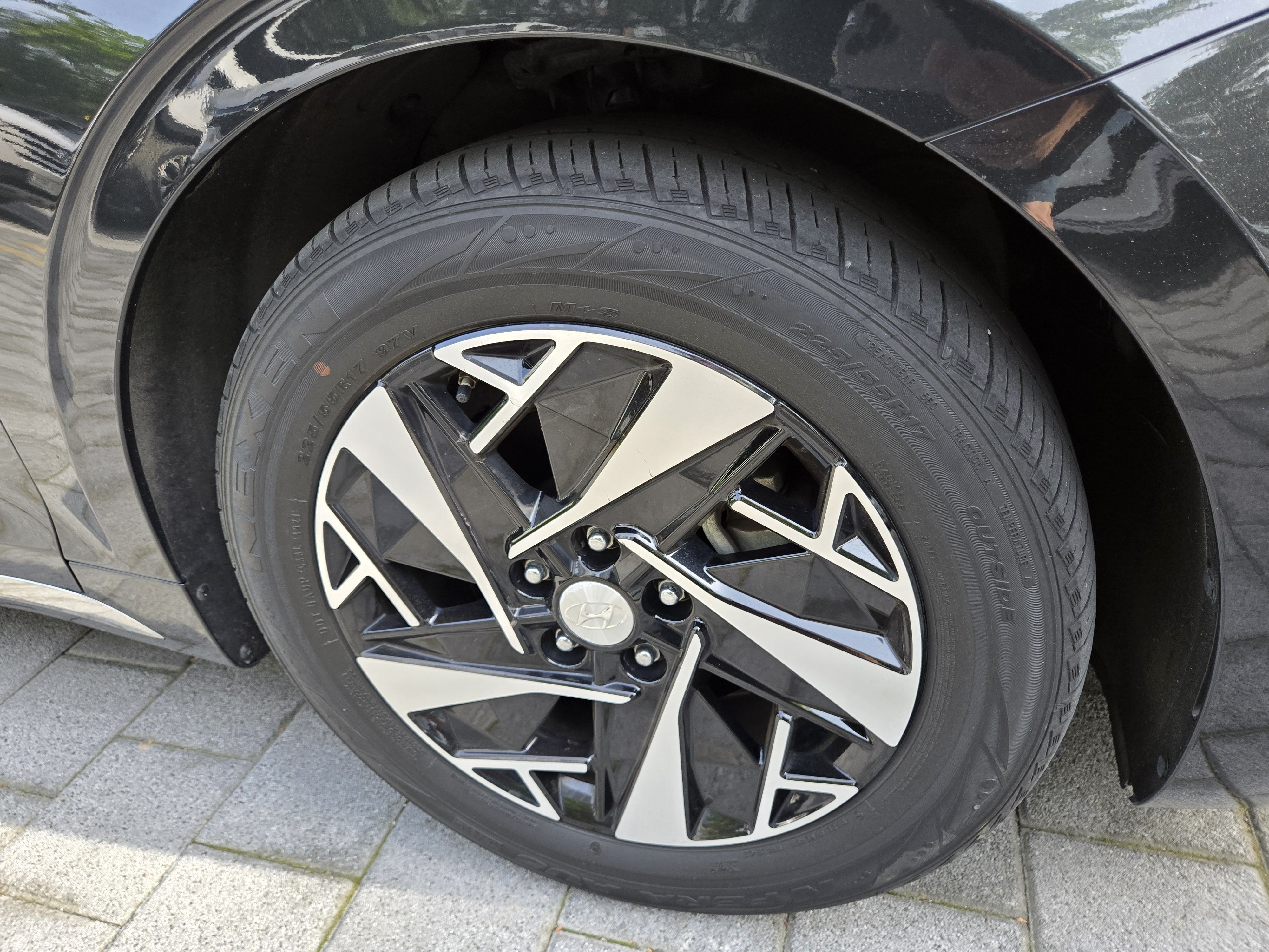 HYUNDAI GRANDEUR IG HYBRID