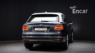 BENTLEY BENTAYGA 2020