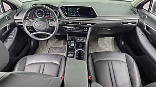 HYUNDAI SONATA DN8 2019