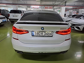 BMW 6-SERIES GT G32 2021