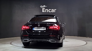 MERCEDES BENZ A-CLASS W177 2023