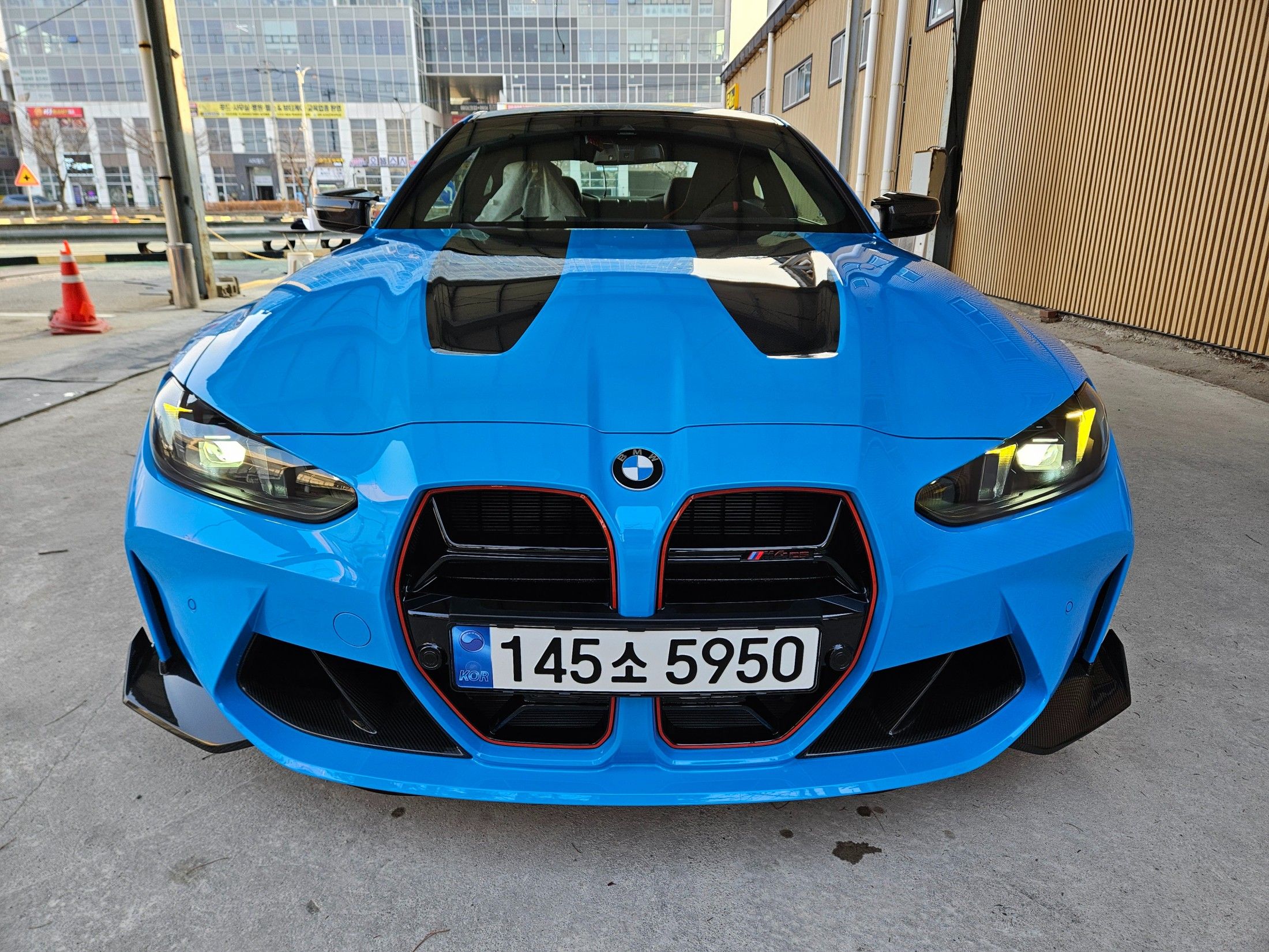 BMW M4 G82