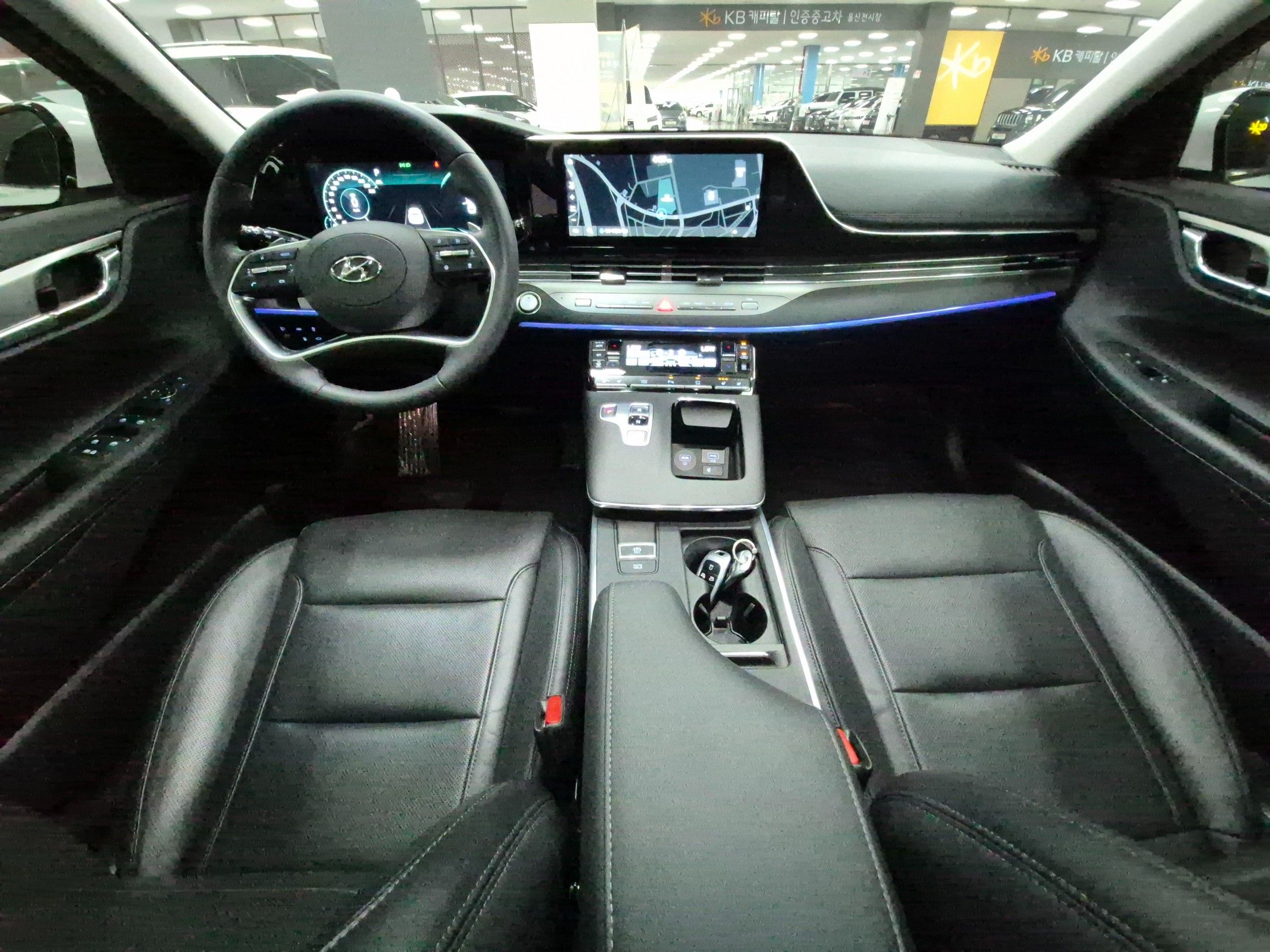 HYUNDAI GRANDEUR IG HYBRID