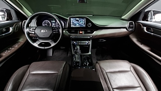 HYUNDAI GRANDEUR IG 2017