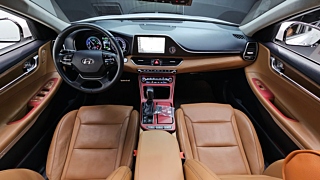 HYUNDAI GRANDEUR IG HYBRID 2019