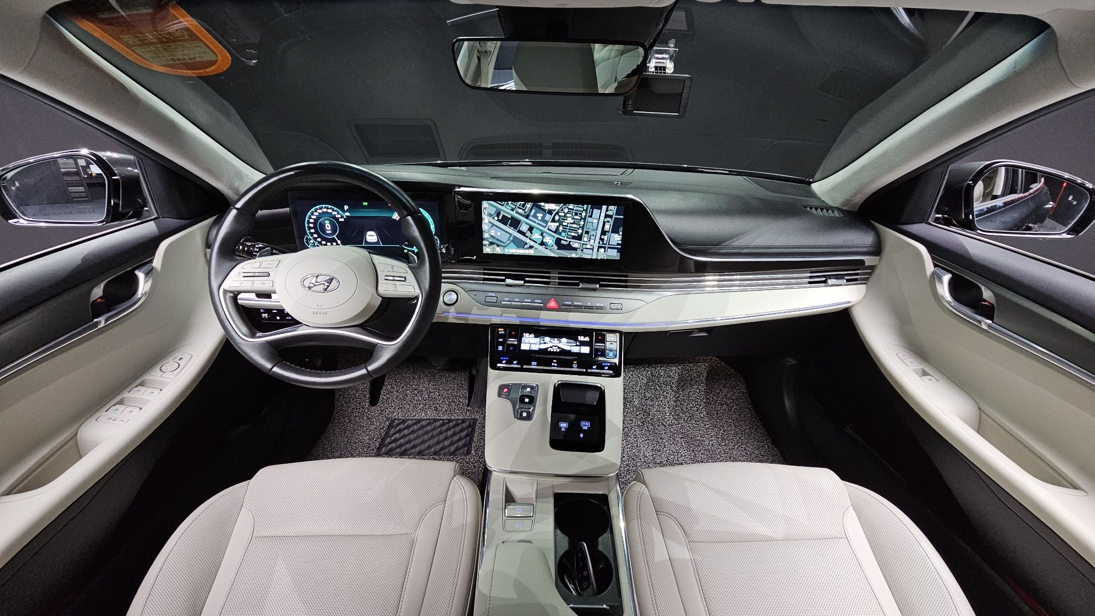 HYUNDAI GRANDEUR IG HYBRID