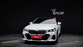 BMW 5-SERIES G60 2024