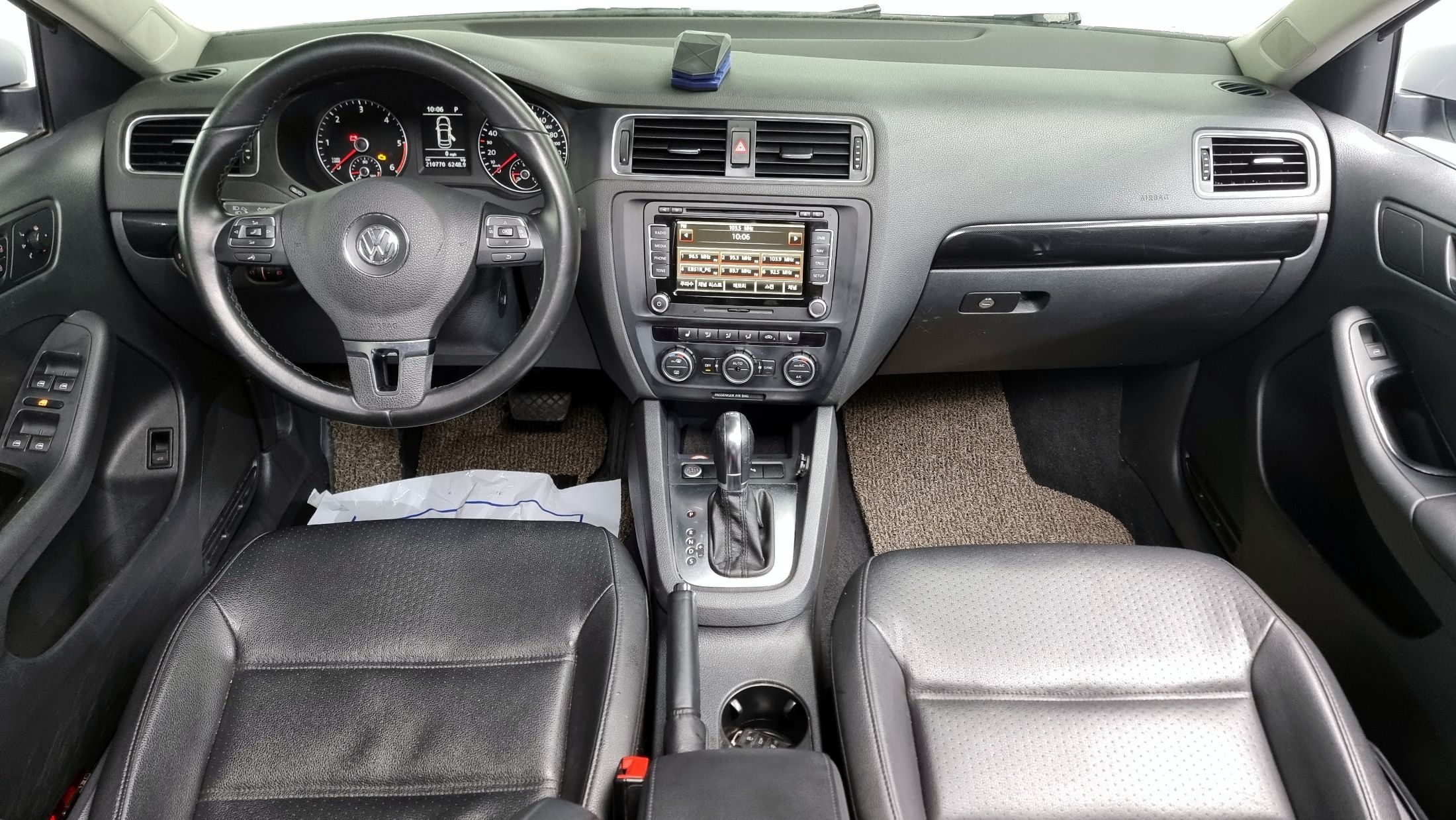 VOLKSWAGEN JETTA 2014