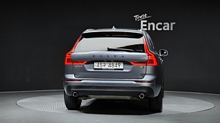VOLVO XC60 2018
