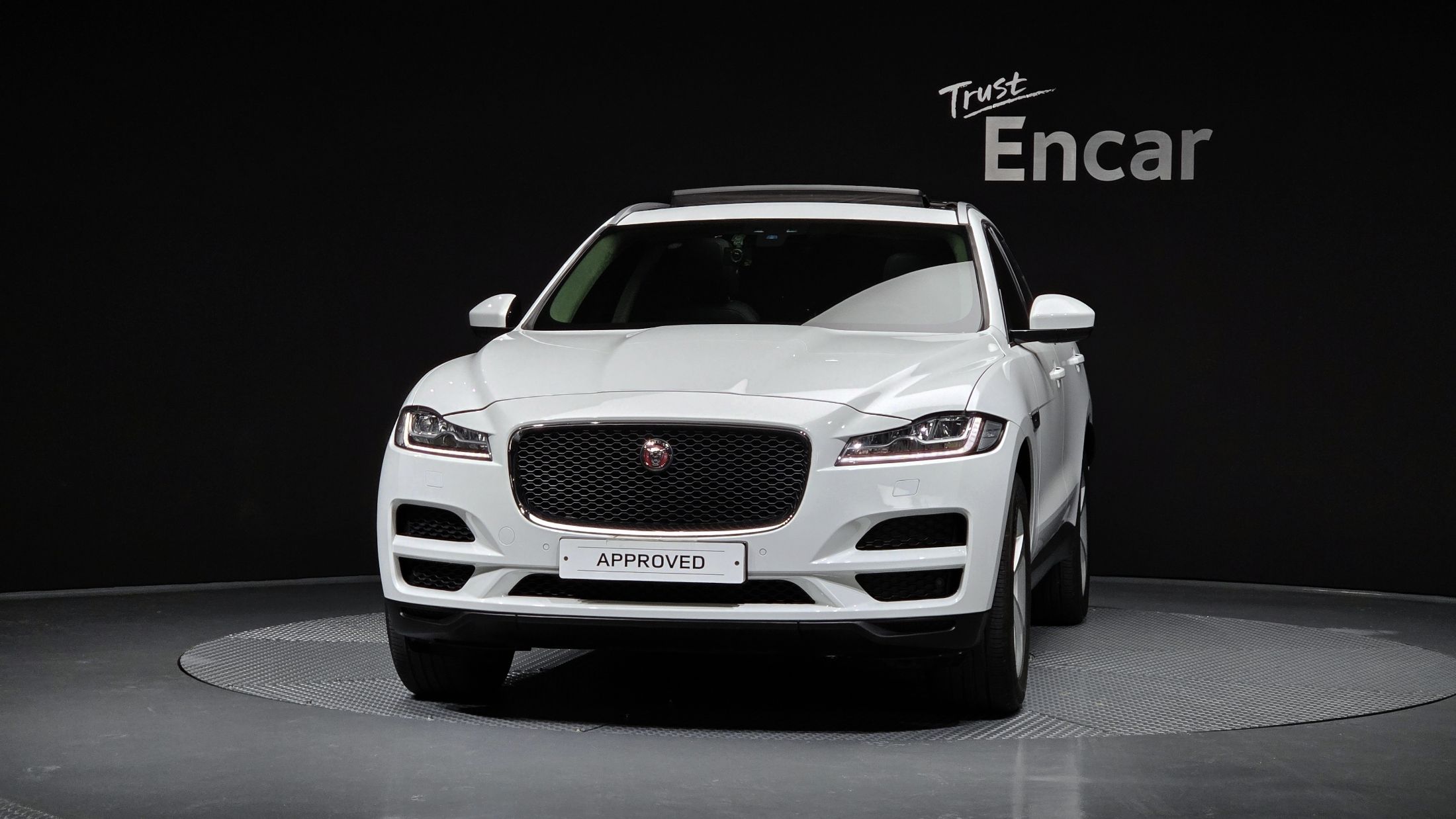 JAGUAR F-PACE 2019