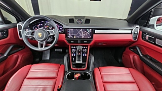 PORSCHE CAYENNE PO536 2022