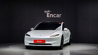 TESLA MODEL 3 2024