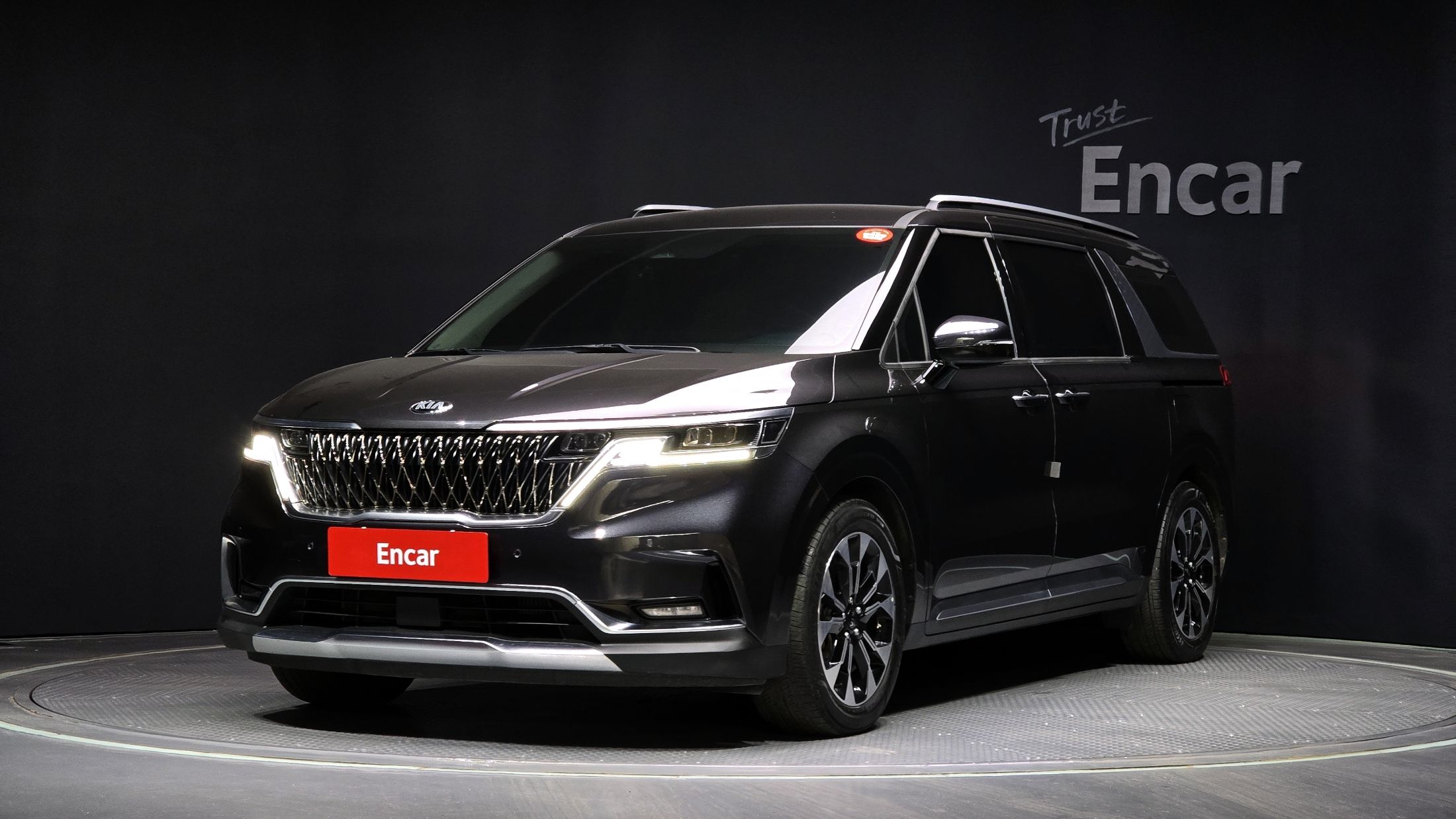 KIA CARNIVAL 2021