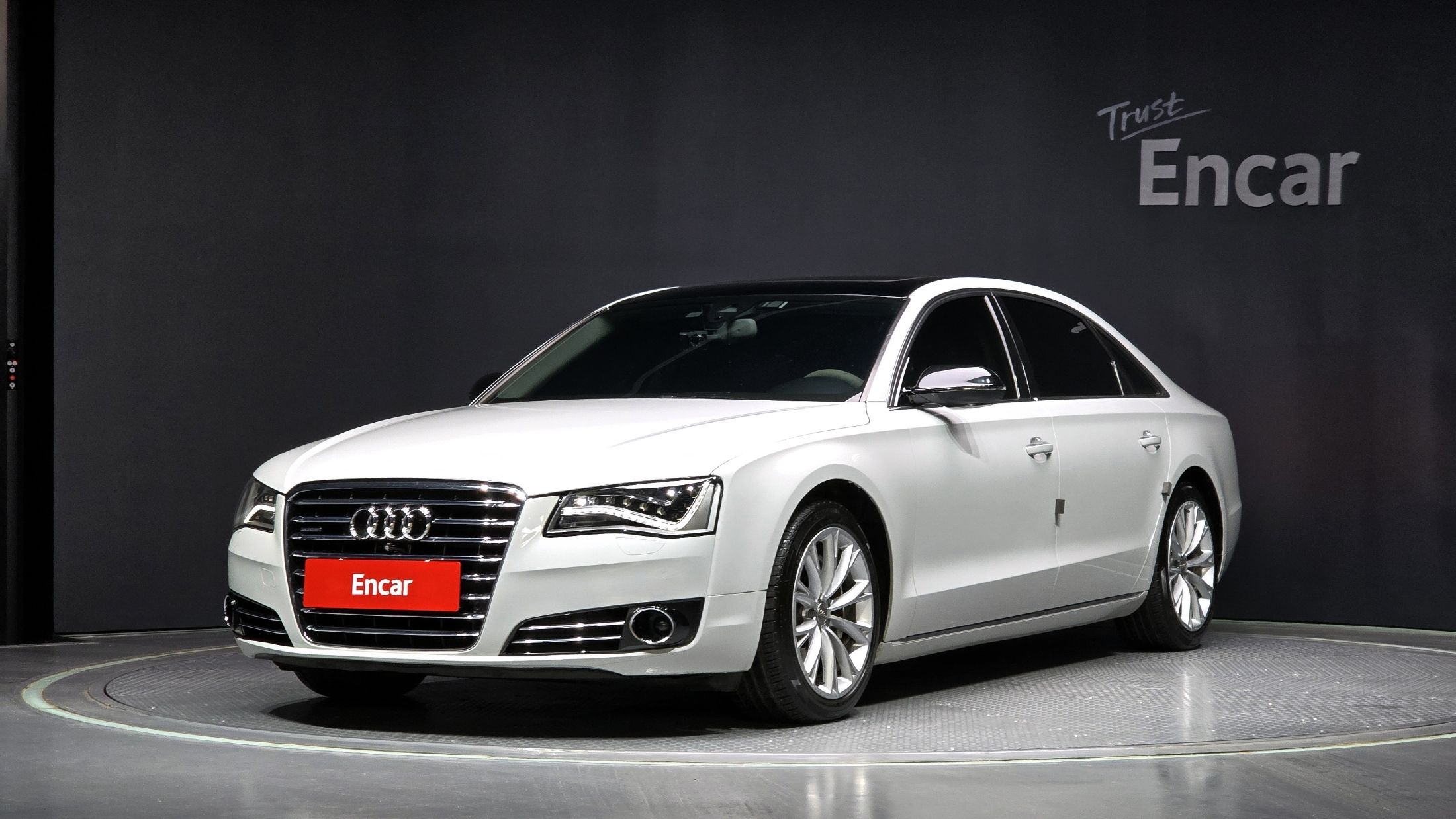 AUDI A8 2012