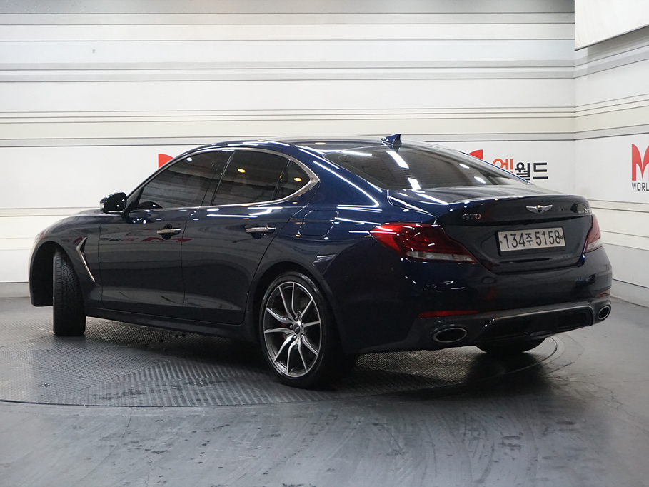 GENESIS G70 2020