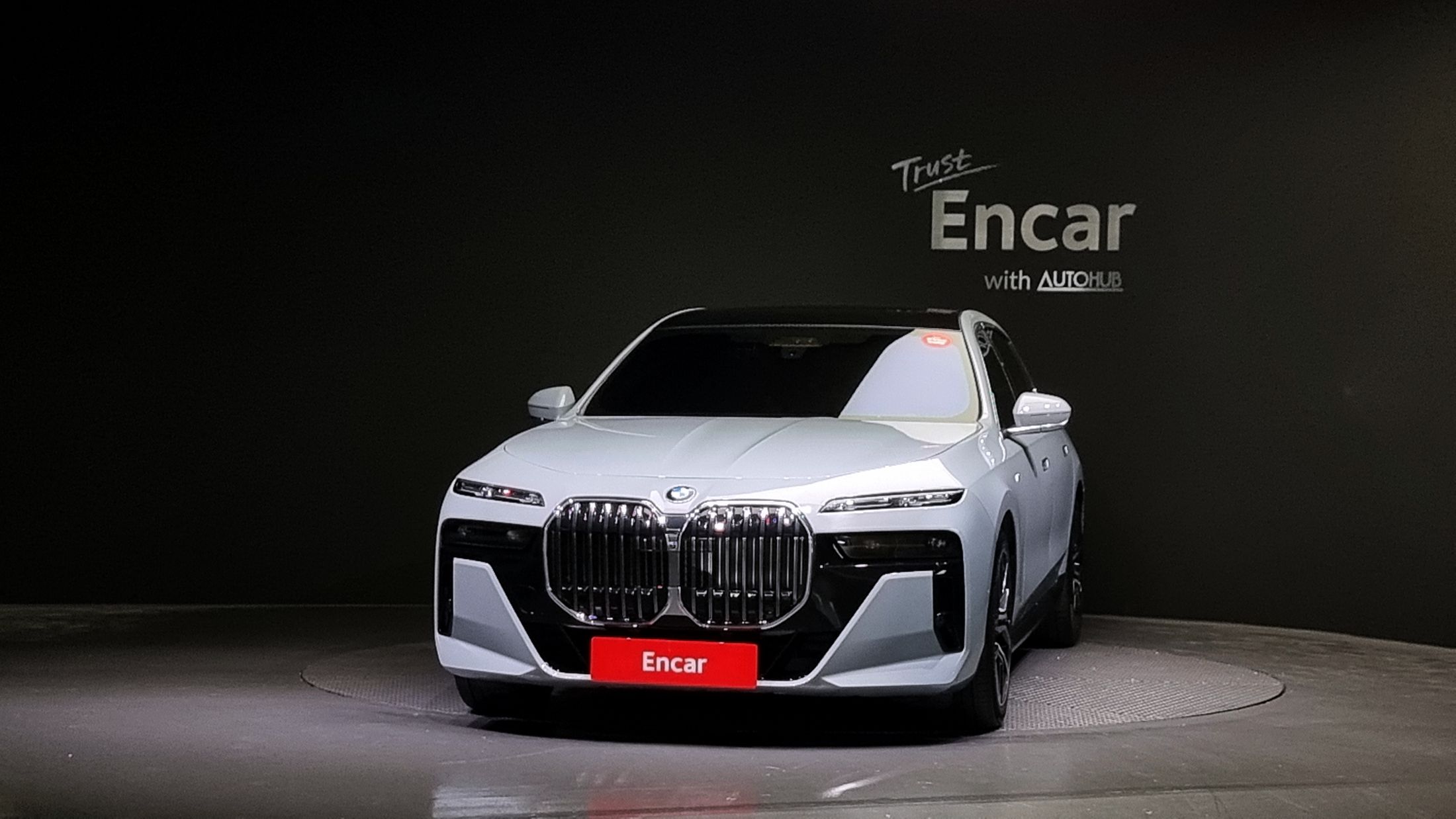 BMW 7-SERIES G70 2024