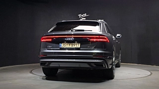 AUDI Q8 4M 2021