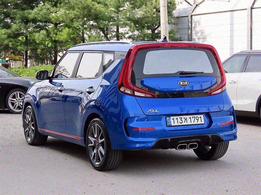 KIA SOUL BOOSTER 2021