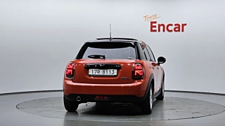 MINI COOPER D 2019