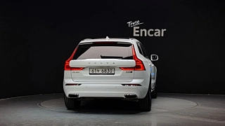 VOLVO XC60 2018