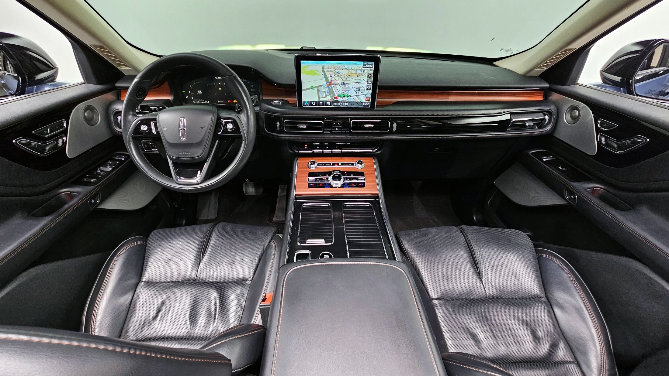 LINCOLN AVIATOR