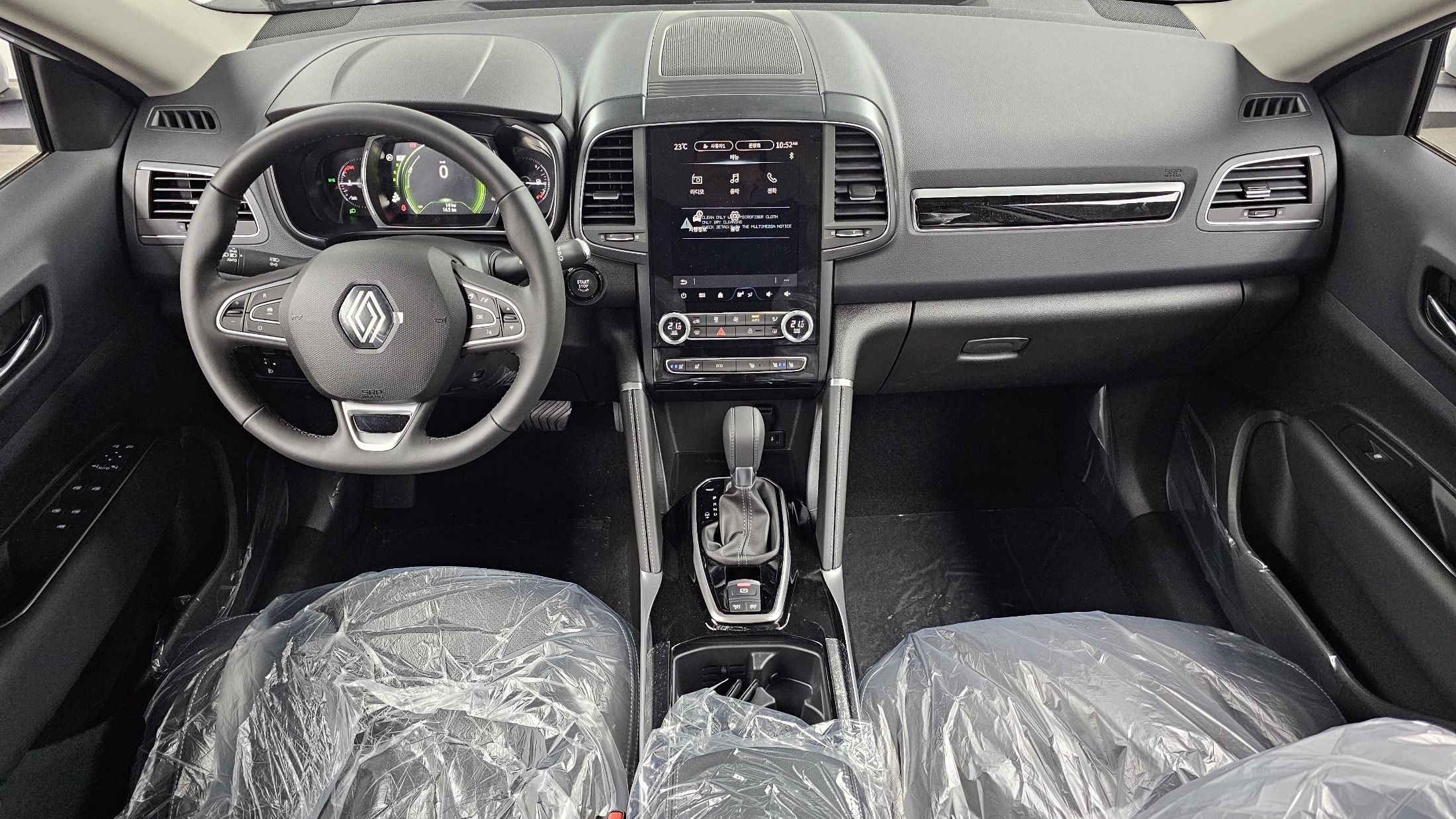 RENAULT SAMSUNG QM6