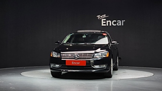 VOLKSWAGEN PASSAT  2014