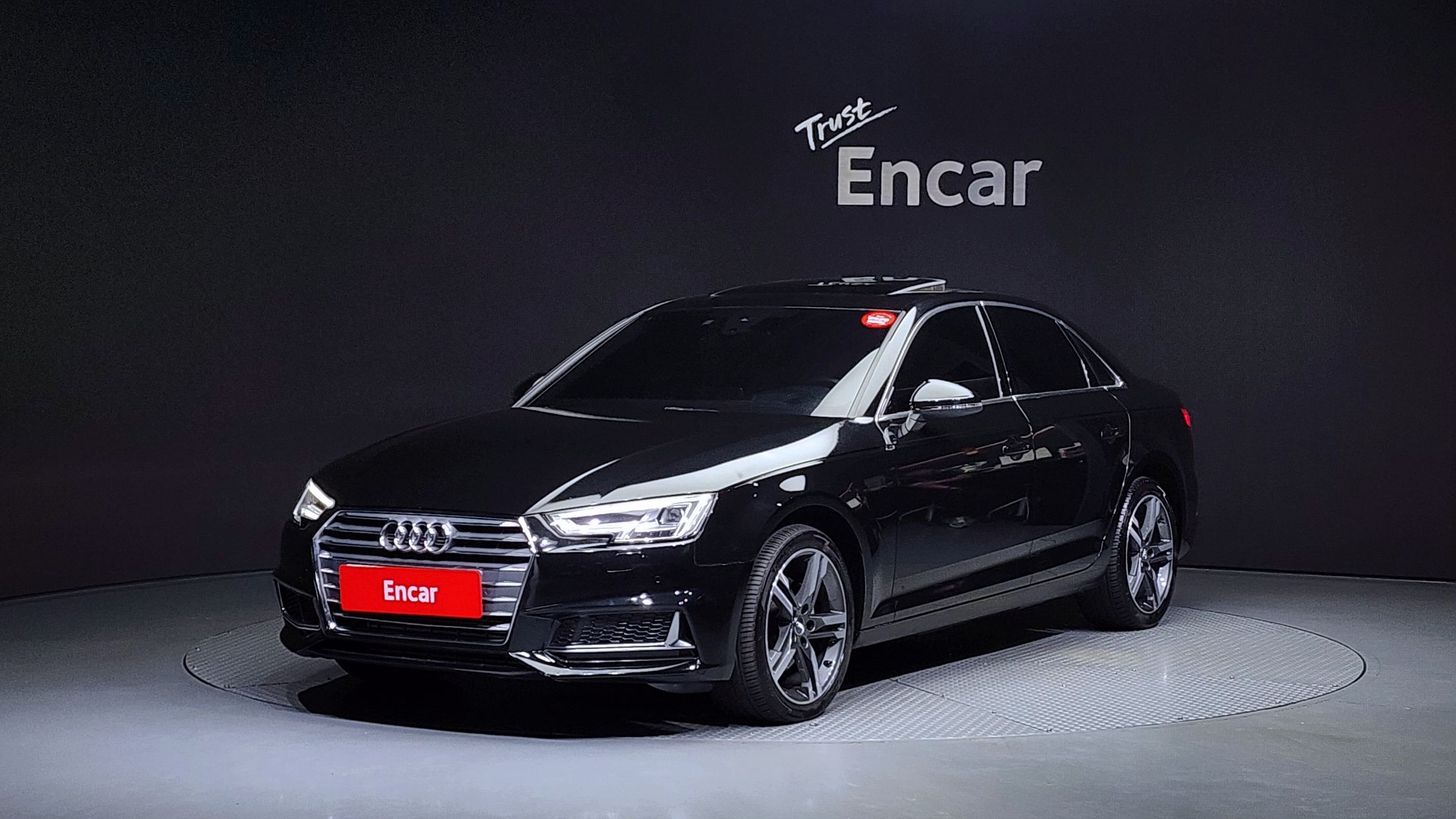 AUDI A4 B9 2019