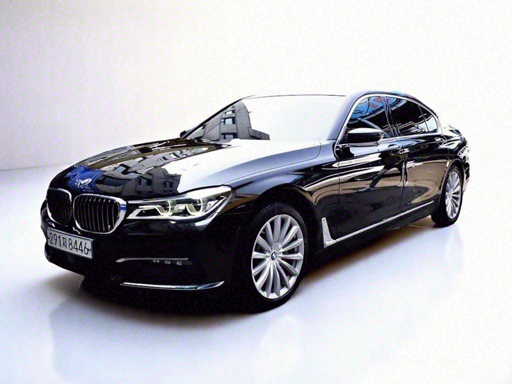 BMW 7-SERIES G11 2016