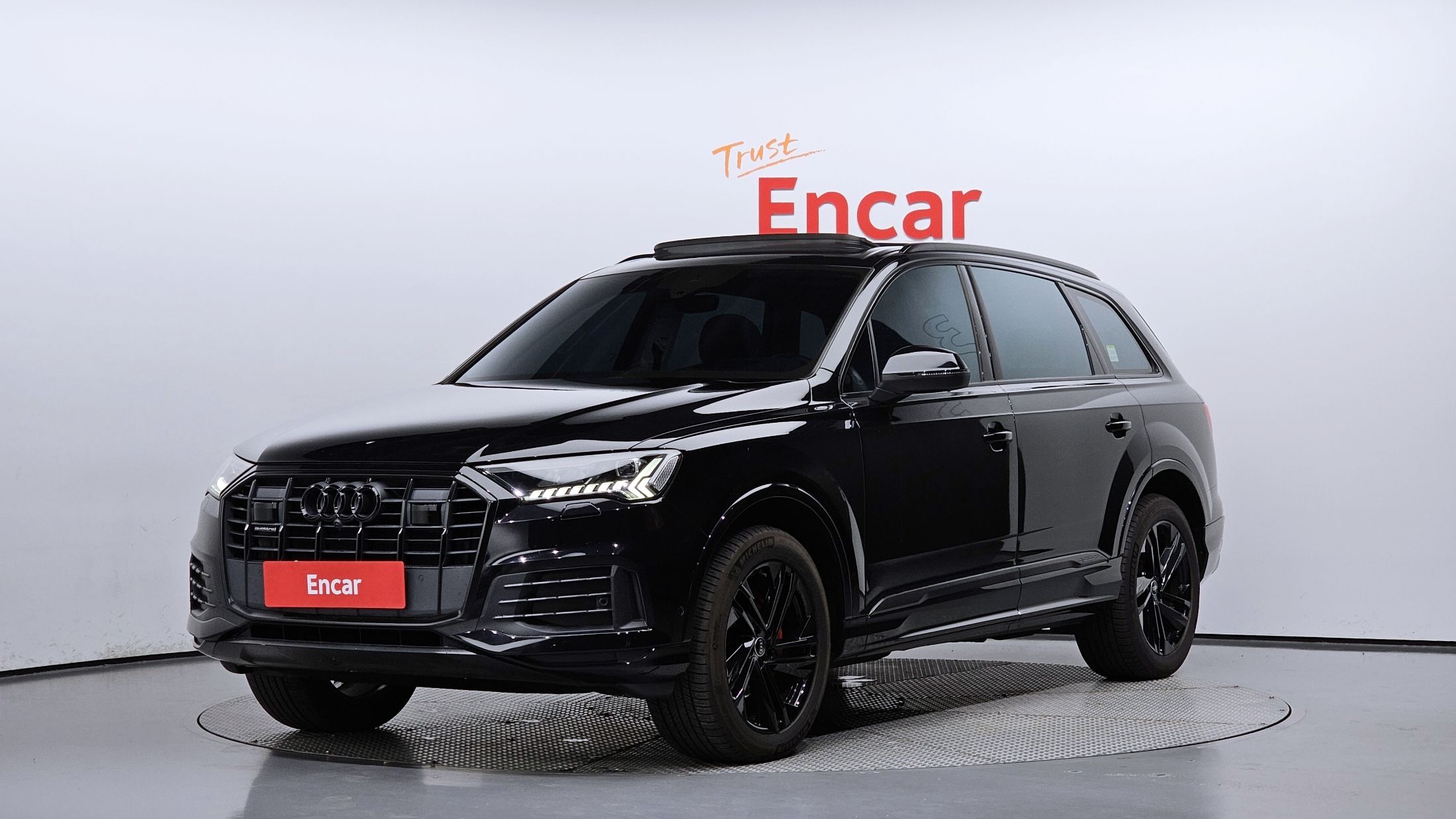 AUDI Q7 4M