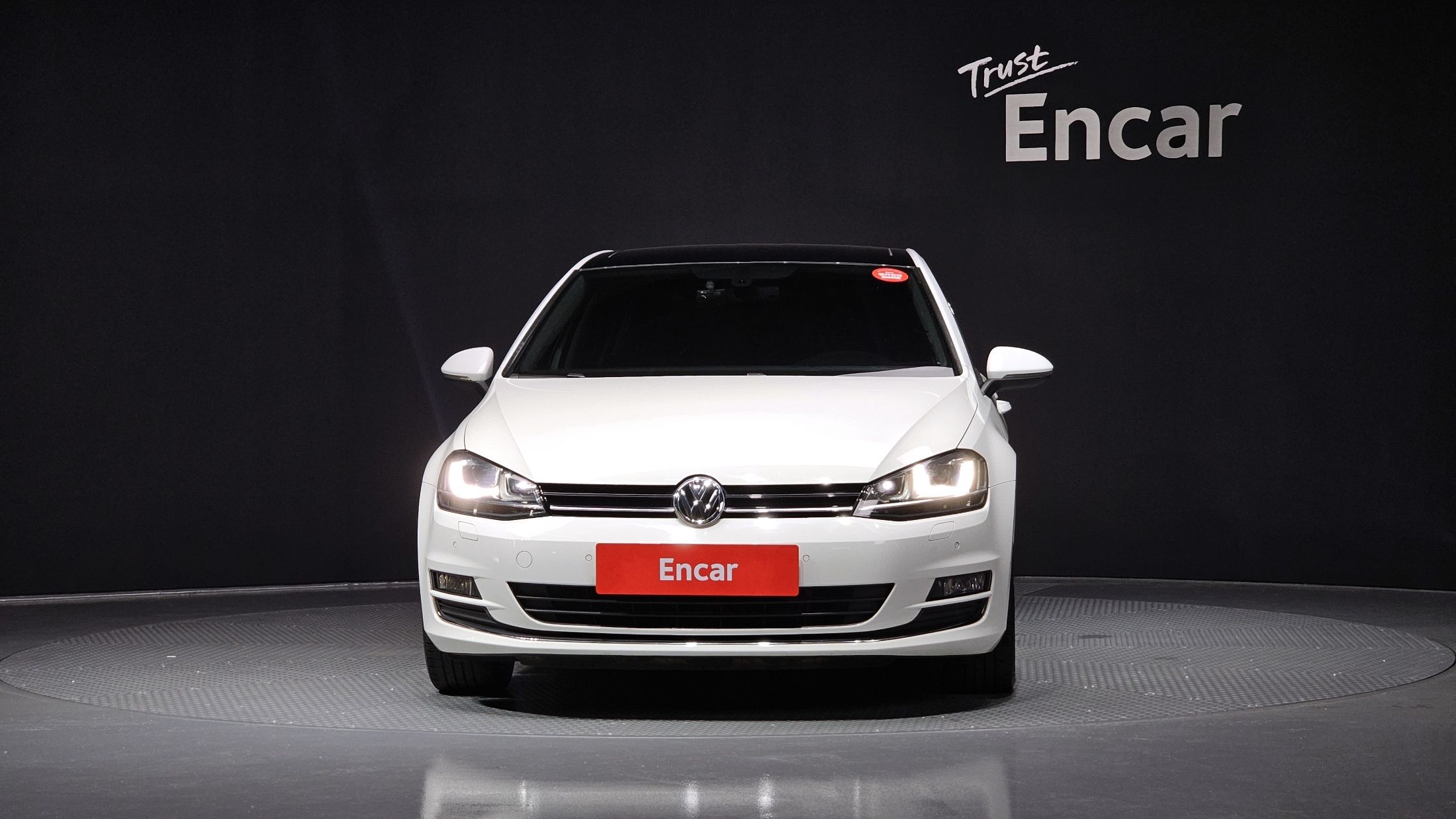 VOLKSWAGEN GOLF 2016