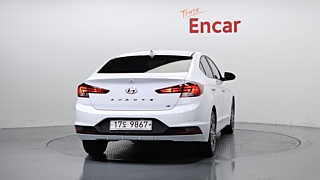 HYUNDAI AVANTE AD 2018