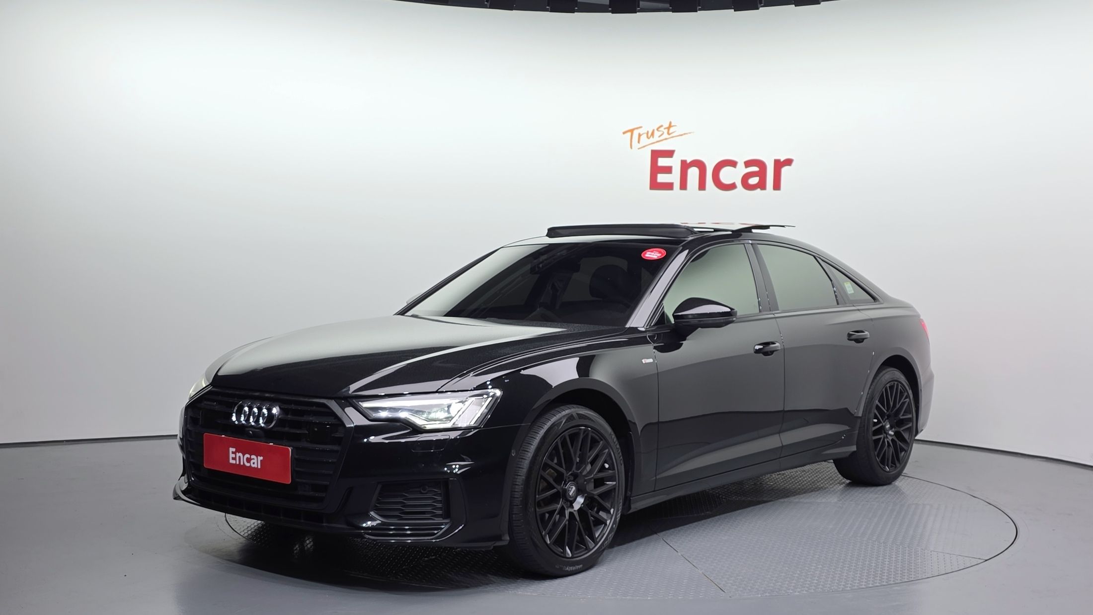 AUDI A6 C8