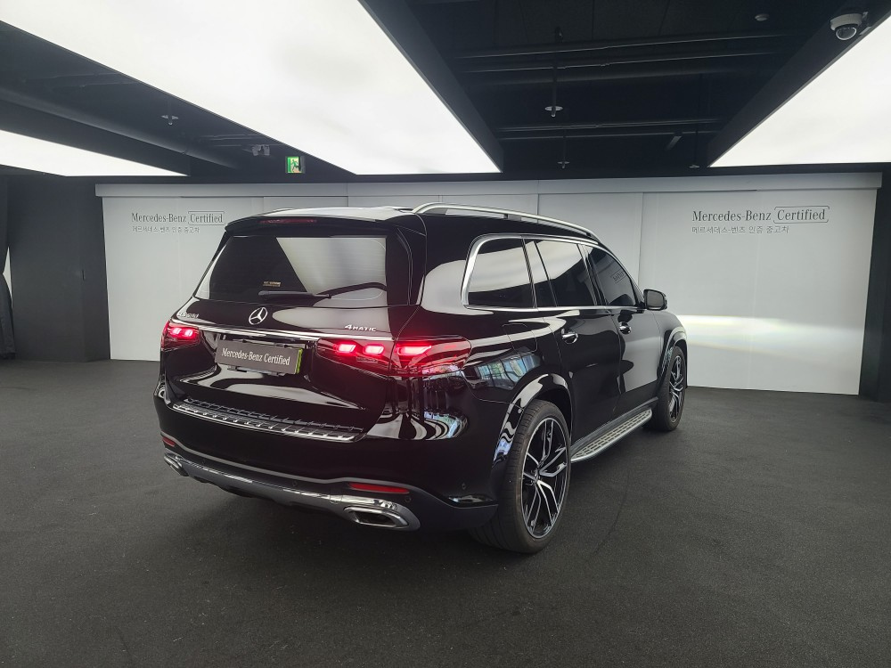 MERCEDES BENZ GLS-CLASS X167 2024