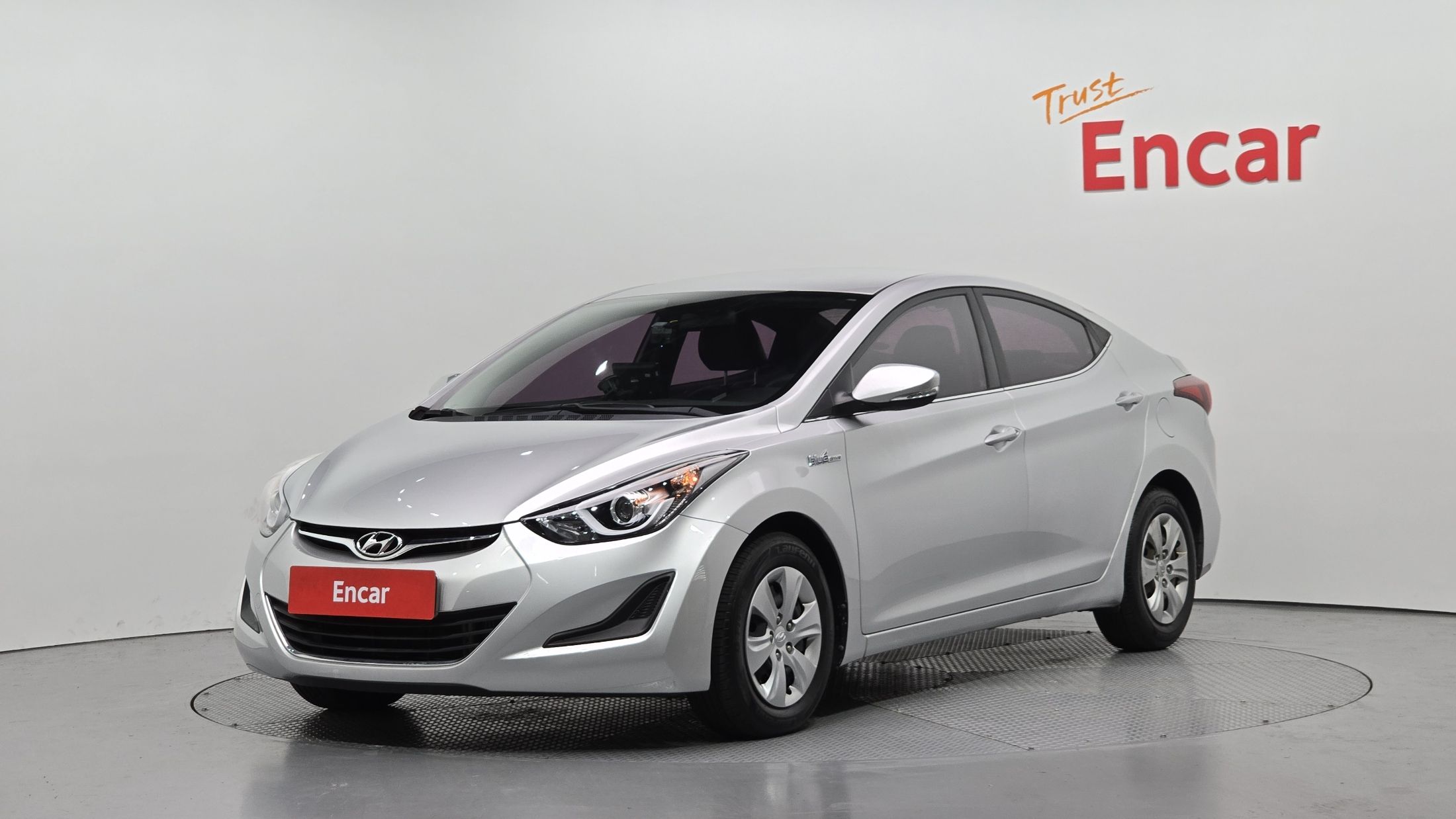 HYUNDAI AVANTE 2014