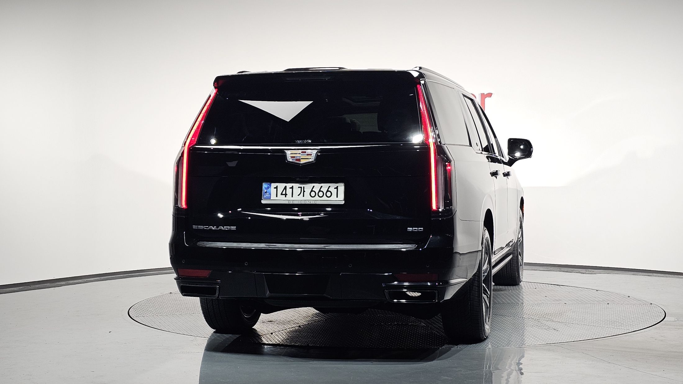 CADILLAC ESCALADE