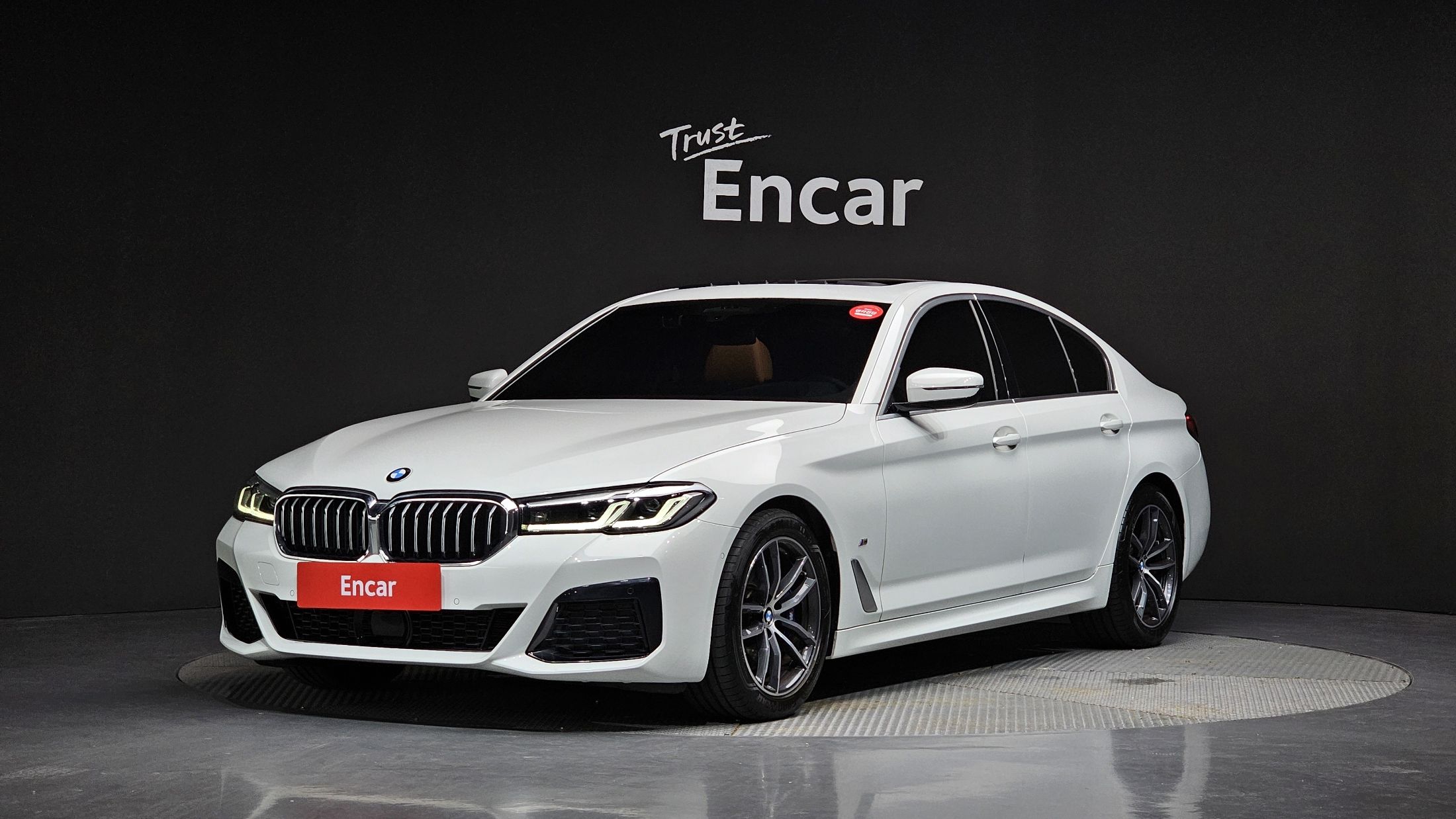 BMW 5-SERIES G30 2022