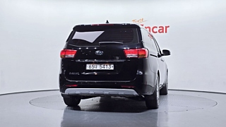 KIA CARNIVAL 2017