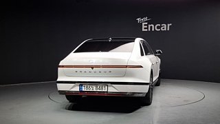 HYUNDAI GRANDEUR HYBRID GN7 2023