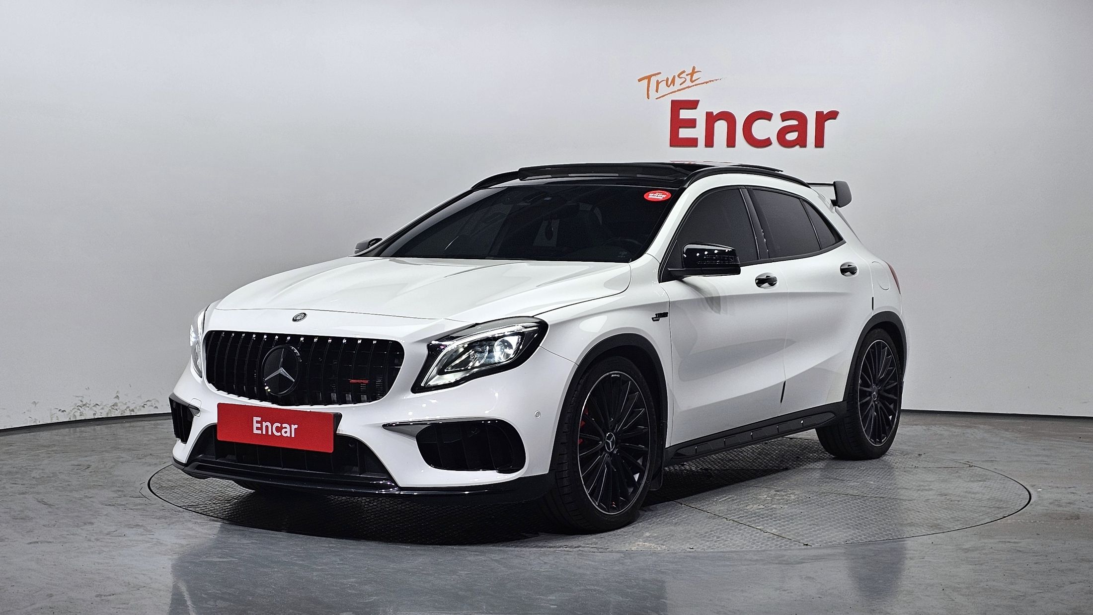 MERCEDES BENZ GLA-CLASS X156